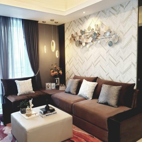 Fully Furnished 3BR Apt with Strategic Location At Casa Grande Phase 2